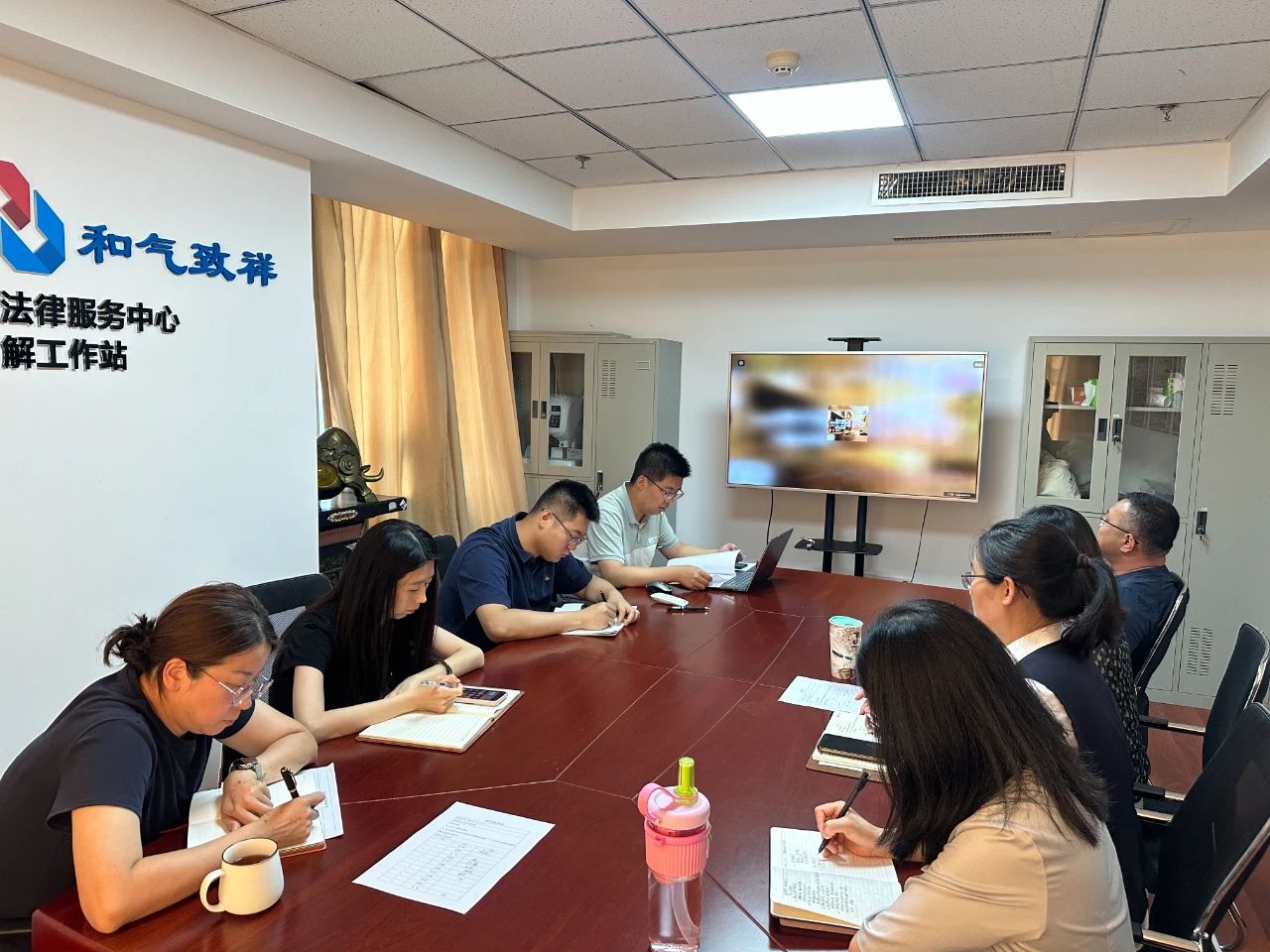 不忘初心跟黨走 砥礪奮進(jìn)新時代——內(nèi)蒙古證券期貨業(yè)協(xié)會開展系列活動慶祝七一建黨節(jié)